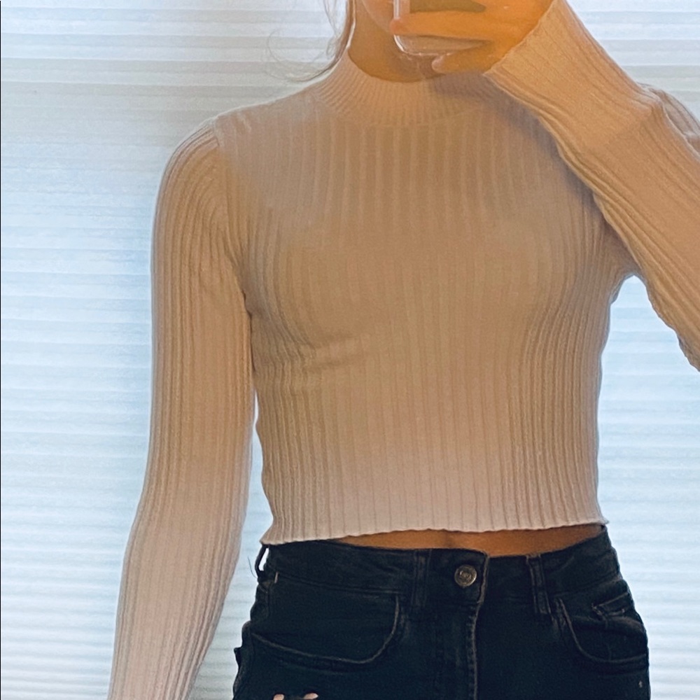 White mock neck long sleeve